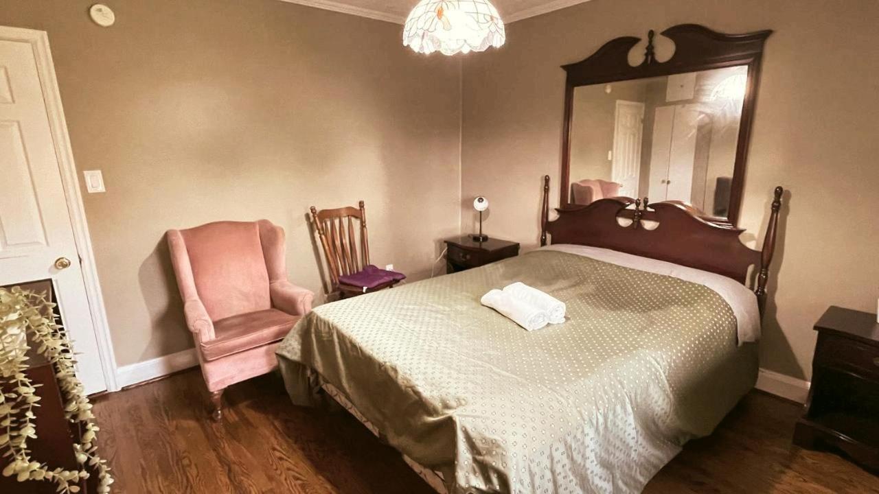 Glengrove Cozy Home تورونتو المظهر الخارجي الصورة